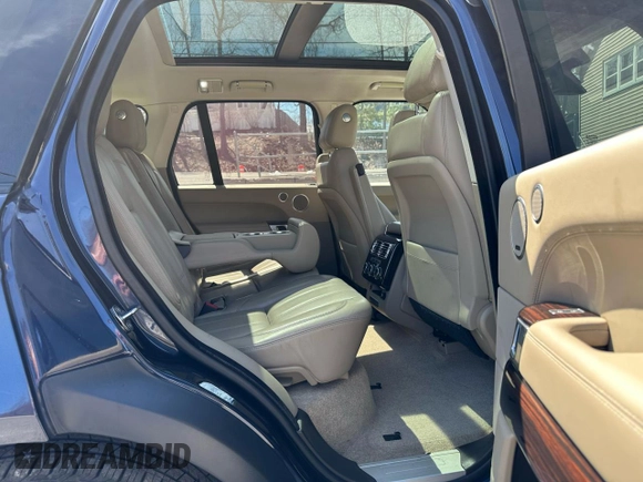 2016 Land Rover Range Rover Supercharged с VIN SALGS2EF2GA289106, выставлен на аукционе Copart как лот 53434215 с пробегом 120 667 миль миль и Чистый • Clean title. История ставок и продаж доступна на DreamBid. Изображение 7.
