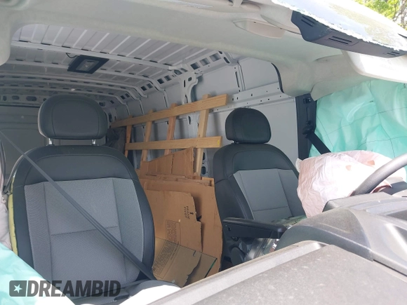 2025 Ram ProMaster Cargo Tradesman with VIN 3C6MRVJG5SE509714, listed as a IAAI auction lot 42140822 with Not Provided miles and . Bid and sale history available at DreamBid. Image 5.