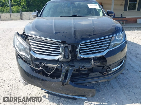 2016 Lincoln MKX Reserve with VIN 2LMTJ6LP9GBL27835, listed as a IAAI auction lot 42175905 with 87,541 mi miles. Bid and sale history available at carsss.com. Image 6.