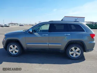 2013 Jeep Grand Cherokee Limited with VIN 1C4RJFBG1DC616179, listed as a IAAI auction lot 41853911 with 138,800 mi miles. Bid and sale history available at carsss.com. Image 14.