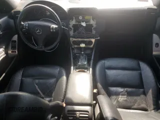 2005 Mercedes-Benz C 230 Kompressor z VIN WDBRF40J55F704686, wystawiony jako Copart lot #54995365 z przebiegiem 247 576 mil mil oraz Szkoda całkowita • Salvage title. Historia ofert i sprzedaży dostępna na DreamBid. Obrazek 8.