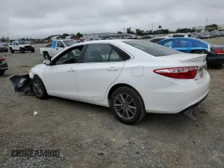 2017 Toyota Camry XLE with VIN 4T1BF1FK7HU758777, listed as a Copart auction lot 50048835 with 105,249 mi miles and Salvage Title. Bid and sale history available at carsss.com. Image 2.