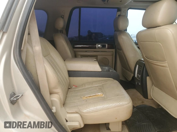2006 Lincoln Navigator Luxury with VIN 5LMFU27516LJ14603, listed as a Copart auction lot 42314215 with 243,290 mi miles and Clean Title. Bid and sale history available at carsss.com. Image 11.