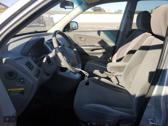 2008 Hyundai Tucson SE with VIN KM8JN72D28U843289, listed as a Copart auction lot 72465854 with 105,447 mi miles and Non Repairable. Bid and sale history available at carsss.com. Image 7.