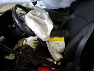 2016 Subaru Crosstrek Premium z VIN JF2GPABCXG8308765, wystawiony jako Copart lot #57187255 z przebiegiem Nie podano mil oraz Szkoda całkowita • Salvage title. Historia ofert i sprzedaży dostępna na DreamBid. Obrazek 7.