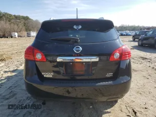 2015 Nissan Rogue S z VIN JN8AS5MV4FW761514, wystawiony jako Copart lot #44691575 z przebiegiem 133 481 mil mil oraz Szkoda całkowita • Salvage title. Historia ofert i sprzedaży dostępna na DreamBid. Obrazek 6.