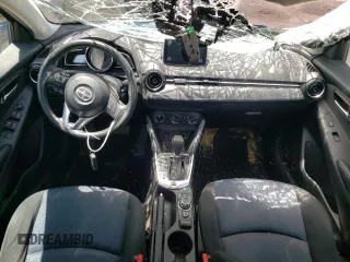 2016 Scion iA z VIN 3MYDLBZV5GY140680, wystawiony jako Copart lot #52776533 z przebiegiem 83 859 mil mil oraz . Historia ofert i sprzedaży dostępna na DreamBid. Obrazek 8.