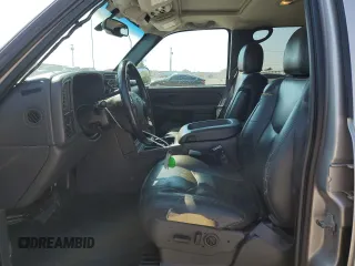 2004 Chevrolet Avalanche Z66 with VIN 3GNEC12T14G205376, listed as a Copart auction lot 71745774 with 188,090 mi miles and Salvage Title. Bid and sale history available at carsss.com. Image 7.
