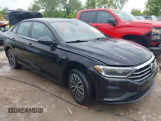 2019 Volkswagen Jetta SEL z VIN 3VWE57BU7KM094763, wystawiony jako IAAI lot #42346615 z przebiegiem 157 621 mil mil oraz . Historia ofert i sprzedaży dostępna na DreamBid. Obrazek 1.