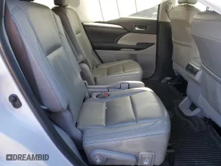 2019 Toyota Highlander SE with VIN 5TDJZRFH1KS563702, listed as a Copart auction lot 42927035 with 0 mi miles and Salvage Title. Bid and sale history available at carsss.com. Image 11.