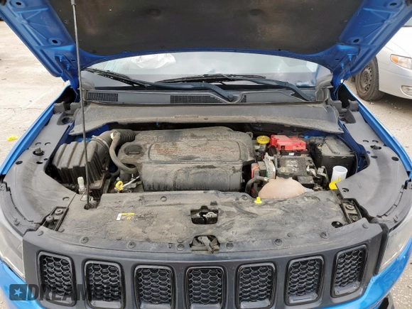 2019 Jeep Compass Latitude with VIN 3C4NJCBB0KT715532, listed as a Copart auction lot 55669805 with 78,036 mi miles and Salvage title. Bid and sale history available at DreamBid. Image 12.
