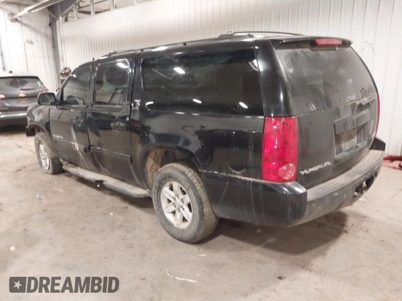 2013 GMC Yukon XL SLT z VIN 1GKS2KE78DR299361, wystawiony jako IAAI lot #41716354 z przebiegiem 283 195 mil mil oraz . Historia ofert i sprzedaży dostępna na DreamBid. Obrazek 3.