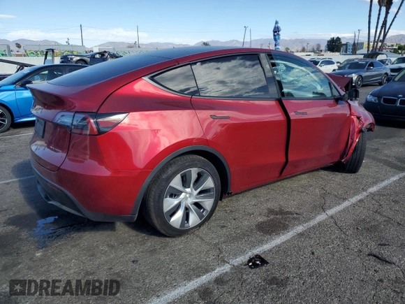 2024 Tesla Model Y Long Range with VIN 7SAYGDEE7RF009984, listed as a Copart auction lot 41662185 with Not Provided miles and Salvage Title. Bid and sale history available at DreamBid. Image 3.