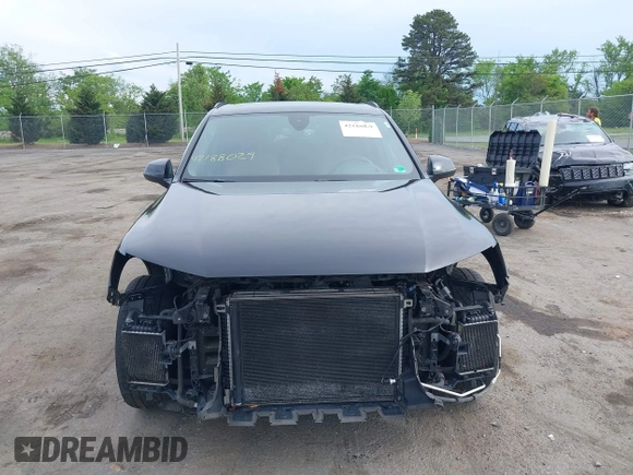 2018 Audi Q7 Prestige z VIN WA1VAAF75JD013490, wystawiony jako IAAI lot #42188029 z przebiegiem 124 894 mil mil oraz . Historia ofert i sprzedaży dostępna na DreamBid. Obrazek 12.