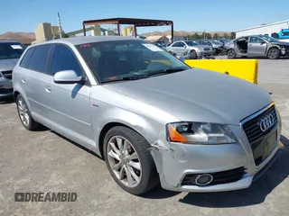 2012 Audi A3 Premium с VIN WAUBJAFM8CA029781, выставлен на аукционе IAAI как лот 42361190 с пробегом 140 157 миль миль и . История ставок и продаж доступна на DreamBid. Изображение 1.