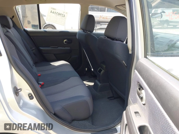 2007 Nissan Versa S с VIN 3N1BC13E37L449721, выставлен на аукционе IAAI как лот 42503164 с пробегом 89 537 миль миль и . История ставок и продаж доступна на DreamBid. Изображение 8.
