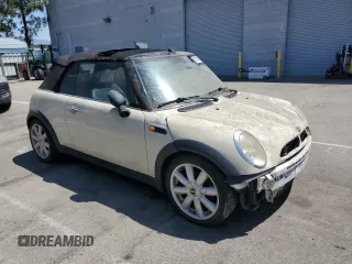2008 MINI Convertible z VIN WMWRF33518TG19506, wystawiony jako Copart lot #67304804 z przebiegiem Nie podano mil oraz Czysty tytuł • Clean title. Historia ofert i sprzedaży dostępna na DreamBid. Obrazek 4.