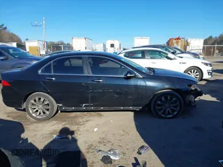 2008 Acura TSX Nav z VIN JH4CL96978C012640, wystawiony jako IAAI lot #41389115 z przebiegiem 183 717 mil mil oraz . Historia ofert i sprzedaży dostępna na DreamBid. Obrazek 13.