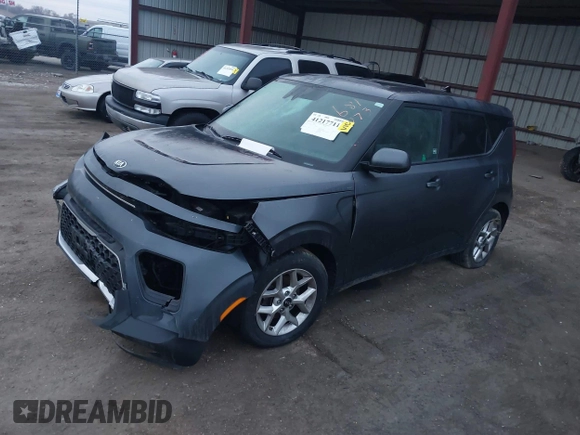 2020 Kia Soul S with VIN KNDJ23AU3L7732782, listed as a IAAI auction lot 41217711 with 63,225 mi miles. Bid and sale history available at carsss.com. Image 17.
