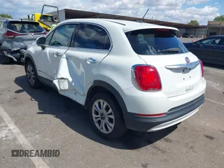 2016 FIAT 500X Lounge z VIN ZFBCFXDT0GP333273, wystawiony jako IAAI lot #42269130 z przebiegiem 98 707 mil mil oraz . Historia ofert i sprzedaży dostępna na DreamBid. Obrazek 3.
