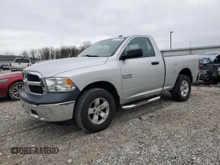 2018 Ram 1500 Tradesman z VIN 3C6JR7AG9JG230722, wystawiony jako Copart lot #52741755 z przebiegiem 95 887 mil mil oraz Szkoda całkowita • Salvage title. Historia ofert i sprzedaży dostępna na DreamBid. Obrazek 1.