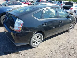 2007 Toyota Prius z VIN JTDKB20U777603255, wystawiony jako IAAI lot #42305309 z przebiegiem Nie podano mil oraz . Historia ofert i sprzedaży dostępna na DreamBid. Obrazek 6.