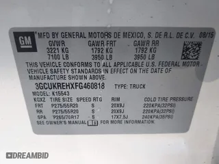 2015 Chevrolet Silverado 1500 LT with VIN 3GCUKREHXFG460818, listed as a IAAI auction lot 41491758 with 211,704 mi miles. Bid and sale history available at carsss.com. Image 9.