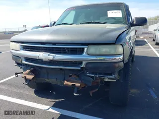 2001 Chevrolet Tahoe LS with VIN 1GNEK13T71J259468, listed as a IAAI auction lot 41876527 with 1 mi miles. Bid and sale history available at carsss.com. Image 6.