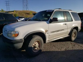 1998 Ford Explorer Sport with VIN 1FMYU24E7WUC67478, listed as a Copart auction lot 74625604 with 239,888 mi miles and Salvage title. Bid and sale history available at DreamBid. Image 1.