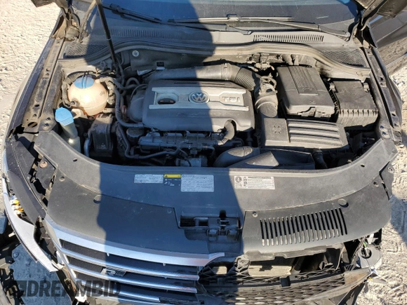 2013 Volkswagen CC R-Line with VIN WVWBP7AN6DE559228, listed as a Copart auction lot 79233554 with 121,029 mi miles and Clean Title. Bid and sale history available at DreamBid. Image 11.