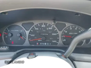 2003 Mercury Sable GS z VIN 1MEFM50213A611357, wystawiony jako IAAI lot #42142256 z przebiegiem 170 396 mil mil oraz . Historia ofert i sprzedaży dostępna na DreamBid. Obrazek 7.