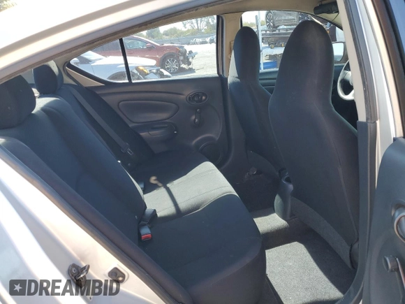2013 Nissan Versa S Plus z VIN 3N1CN7AP2DL856494, wystawiony jako Copart lot #47130355 z przebiegiem 141 879 mil mil oraz Szkoda całkowita • Salvage title. Historia ofert i sprzedaży dostępna na DreamBid. Obrazek 11.