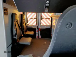 2018 Ford Transit с VIN 1FDYR2CM7JKA80501, выставлен на аукционе Copart как лот 54597915 с пробегом 353 695 миль миль и Списание • Salvage title. История ставок и продаж доступна на DreamBid. Изображение 10.