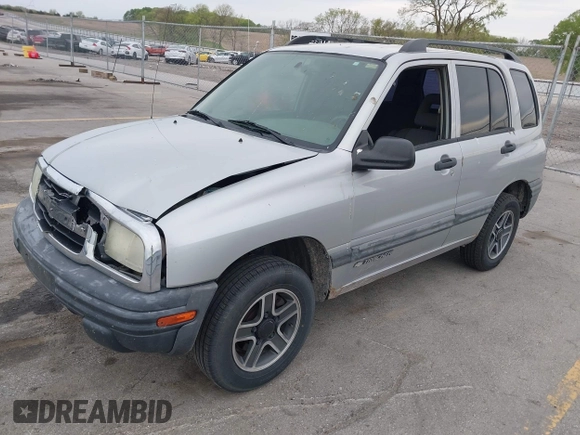 2003 Chevrolet Tracker z VIN 2CNBE134736919970, wystawiony jako IAAI lot #42203446 z przebiegiem 158 872 mil mil oraz . Historia ofert i sprzedaży dostępna na DreamBid. Obrazek 17.