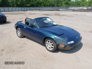 1996 Mazda MX-5 Miata with VIN JM1NA3535T0710300, listed as a IAAI auction lot 42446936 with 61,250 mi miles and . Bid and sale history available at DreamBid. Image 1.