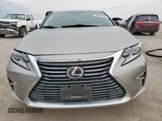 2017 Lexus ES 350 с VIN 58ABK1GG1HU044111, выставлен на аукционе Copart как лот 60445295 с пробегом 83 451 миль миль и Списание • Salvage title. История ставок и продаж доступна на DreamBid. Изображение 5.