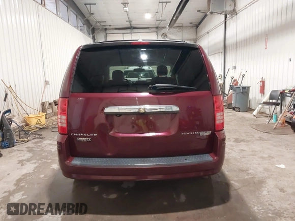 2009 Chrysler Town & Country Touring with VIN 2A8HR54129R622684, listed as a IAAI auction lot 41708019 with 129,862 mi miles and . Bid and sale history available at DreamBid. Image 17.