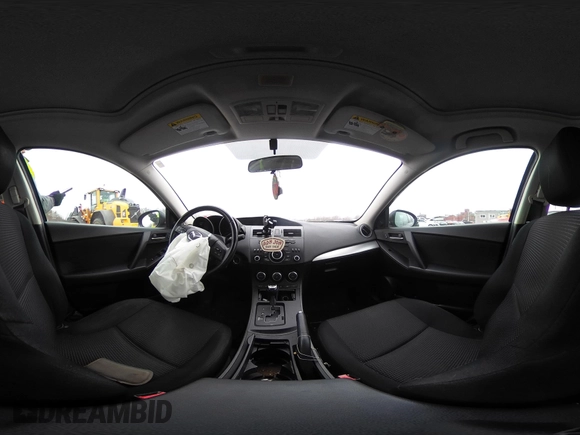 2013 Mazda 3 i Touring z VIN JM1BL1VPXD1822414, wystawiony jako IAAI lot #41526923 z przebiegiem 101 825 mil mil oraz . Historia ofert i sprzedaży dostępna na DreamBid. Obrazek 18.