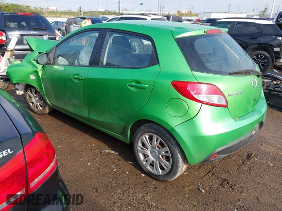 2011 Mazda 2 Sport z VIN JM1DE1HY2B0109615, wystawiony jako IAAI lot #42006812 z przebiegiem 197 402 mil mil oraz . Historia ofert i sprzedaży dostępna na DreamBid. Obrazek 3.