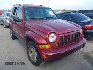 2005 Jeep Liberty Limited with VIN 1J4GK58K15W686107, listed as a IAAI auction lot 42015682 with 153,494 mi miles. Bid and sale history available at carsss.com. Image 1.