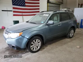 2012 Subaru Forester X Premium z VIN JF2SHADCXCH412168, wystawiony jako Copart lot #56940375 z przebiegiem 157 754 mil mil oraz Szkoda całkowita • Salvage title. Historia ofert i sprzedaży dostępna na DreamBid. Obrazek 1.