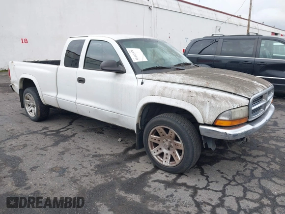 2003 Dodge Dakota SLT with VIN 1D7HL42N83S296040, listed as a IAAI auction lot 41462371 with 250,407 mi miles. Bid and sale history available at carsss.com. Image 1.