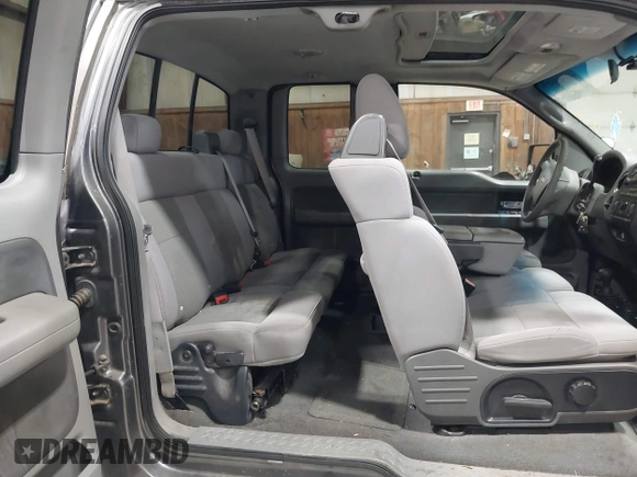 2005 Ford F-150 XLT with VIN 1FTPX14515NA34965, listed as a IAAI auction lot 42505517 with 178,636 mi miles and . Bid and sale history available at DreamBid. Image 8.