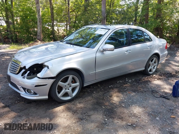 2009 Mercedes-Benz E 350 Luxury z VIN WDBUF87X09B420231, wystawiony jako IAAI lot #42567746 z przebiegiem Nie podano mil oraz . Historia ofert i sprzedaży dostępna na DreamBid. Obrazek 2.