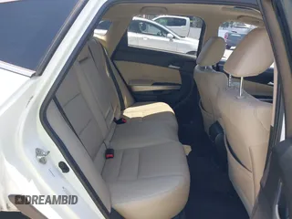 2015 Honda Crosstour EX-L с VIN 5J6TF1H57FL001620, выставлен на аукционе IAAI как лот 42429090 с пробегом 133 350 миль миль и . История ставок и продаж доступна на DreamBid. Изображение 8.
