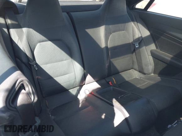 2014 Mercedes-Benz E 350 с VIN WDDKJ5KB8EF247908, выставлен на аукционе IAAI как лот 41916727 с пробегом 179 762 миль миль и . История ставок и продаж доступна на DreamBid. Изображение 8.