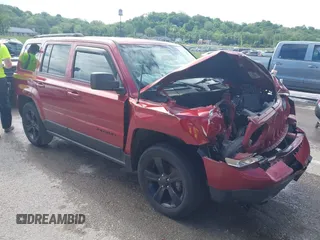 2015 Jeep Patriot Sport z VIN 1C4NJPBA6FD186307, wystawiony jako IAAI lot #42211878 z przebiegiem 106 660 mil mil oraz . Historia ofert i sprzedaży dostępna na DreamBid. Obrazek 1.