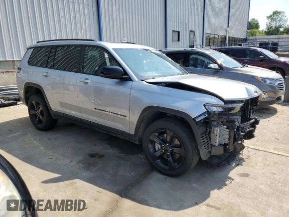 2024 Jeep Grand Cherokee Limited with VIN 1C4RJKBG1R8624639, listed as a Copart auction lot 61496635 with 4,562 mi miles and Salvage title. Bid and sale history available at DreamBid. Image 4.