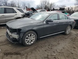 2017 Mercedes-Benz E 300 Luxury with VIN WDDZF4KB9HA119091, listed as a Copart auction lot 47173135 with 35,102 mi miles and Salvage Title. Bid and sale history available at DreamBid. Image 1.