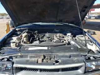 2002 Chevrolet S-10 LS with VIN 1GCCT19W428212163, listed as a IAAI auction lot 41383327 with 1 mi miles. Bid and sale history available at carsss.com. Image 10.